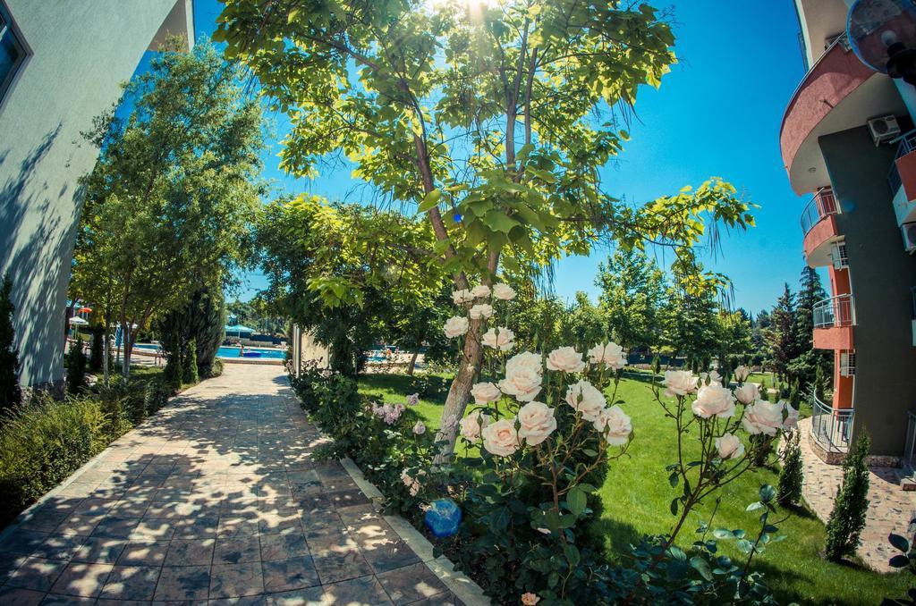 GT Green Fort Beach Apartments Sunny Beach Buitenkant foto
