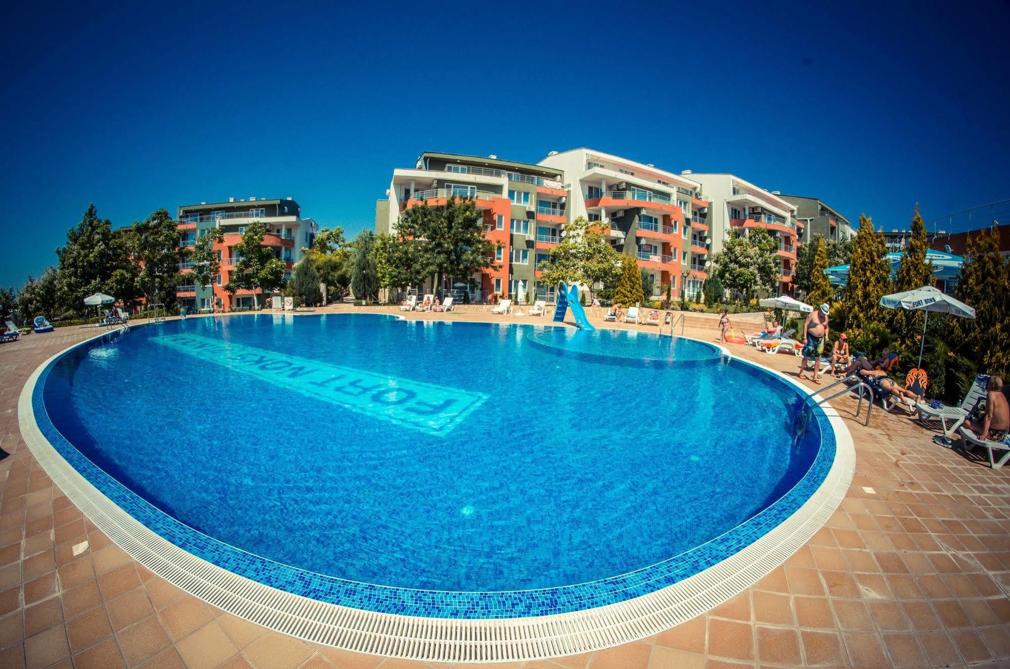 GT Green Fort Beach Apartments Sunny Beach Buitenkant foto