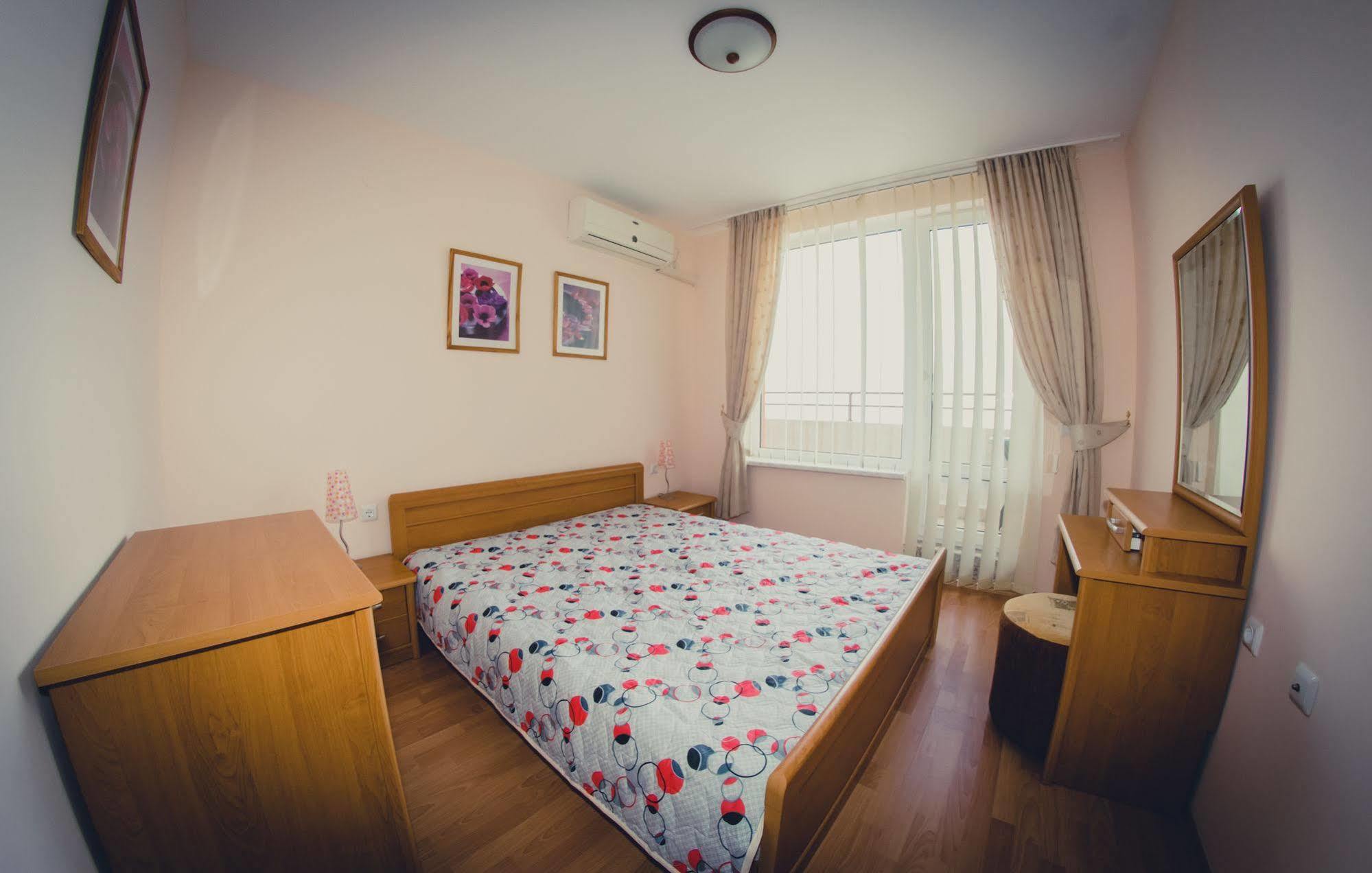 GT Green Fort Beach Apartments Sunny Beach Buitenkant foto